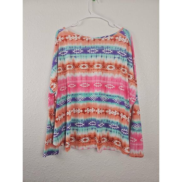 NWT Fab Rik Aztec Multicolored ¾ Sleeve Casual Top Size Large - Picture 3 of 8